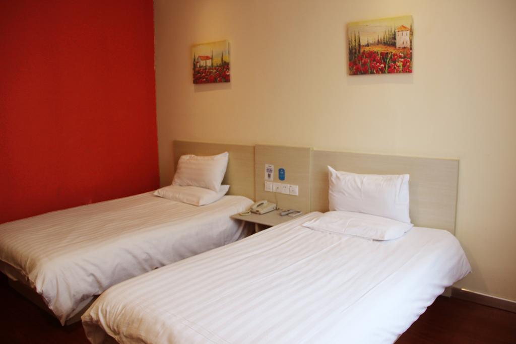 Hanting Express Kunming Yieryi Street Yunnan Normal University Branch Ngoại thất bức ảnh