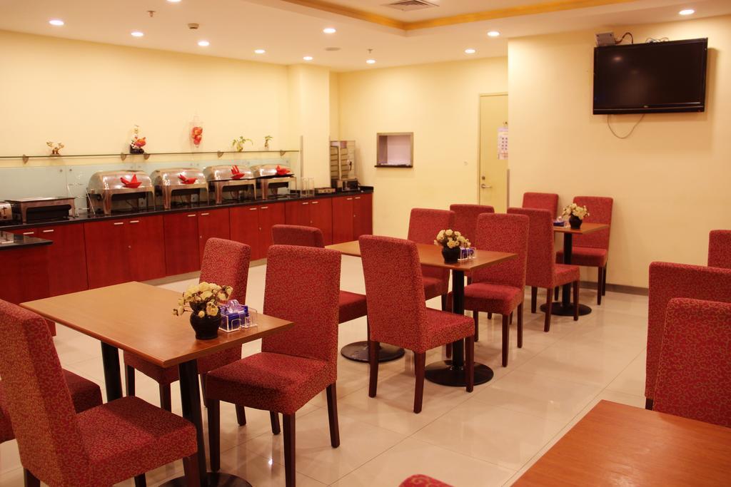 Hanting Express Kunming Yieryi Street Yunnan Normal University Branch Ngoại thất bức ảnh
